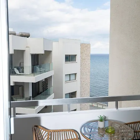 Lazuli & Pool 501 Apartmán