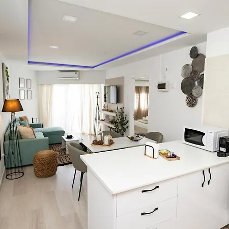 דירה Lazuli & Pool 501 *